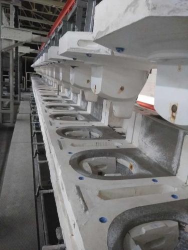 One Piece WC Casting Machine