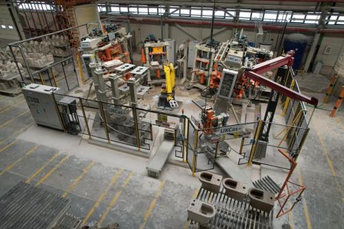 UKM 360 - High Pressure Stick On Rim WC Casting Machine